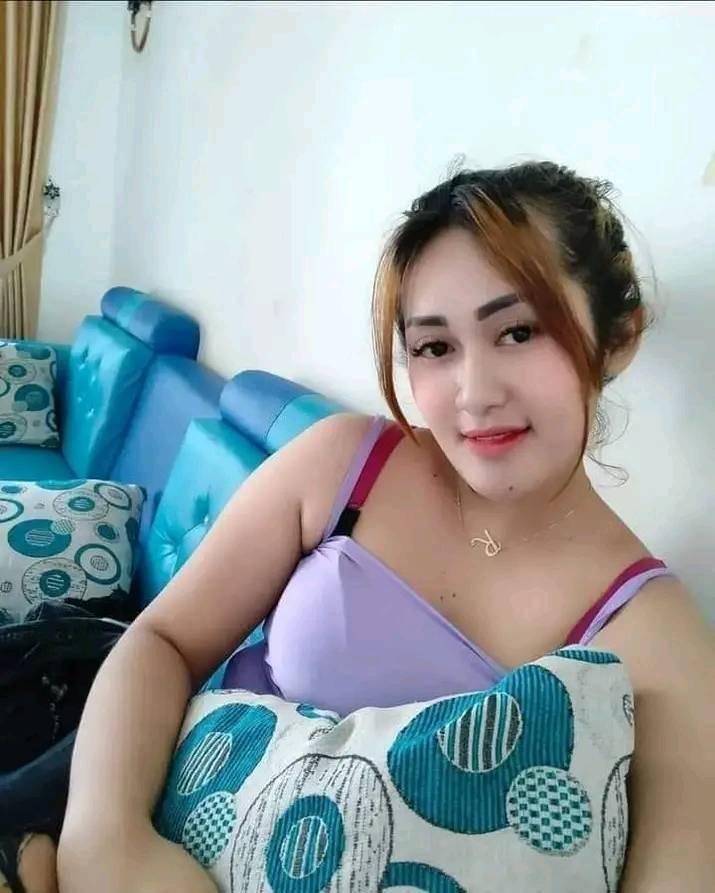 Merasakan Kehangatan Memek Janda Cantik Yang Masih Sempit